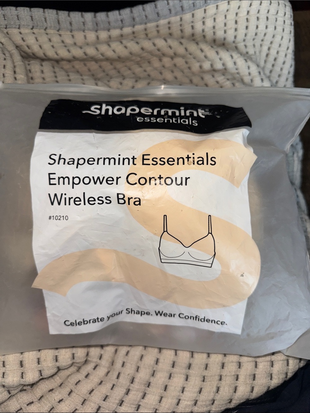 Shapermint Essentials Seamless Wireless Empower Contour Bra - Beige - Picture 5 of 5